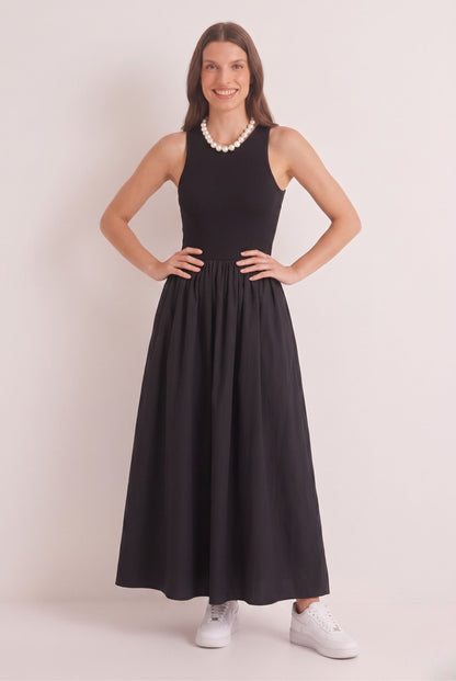 Robe Longue Noire Chic Bi-Matière à Encolure Haute