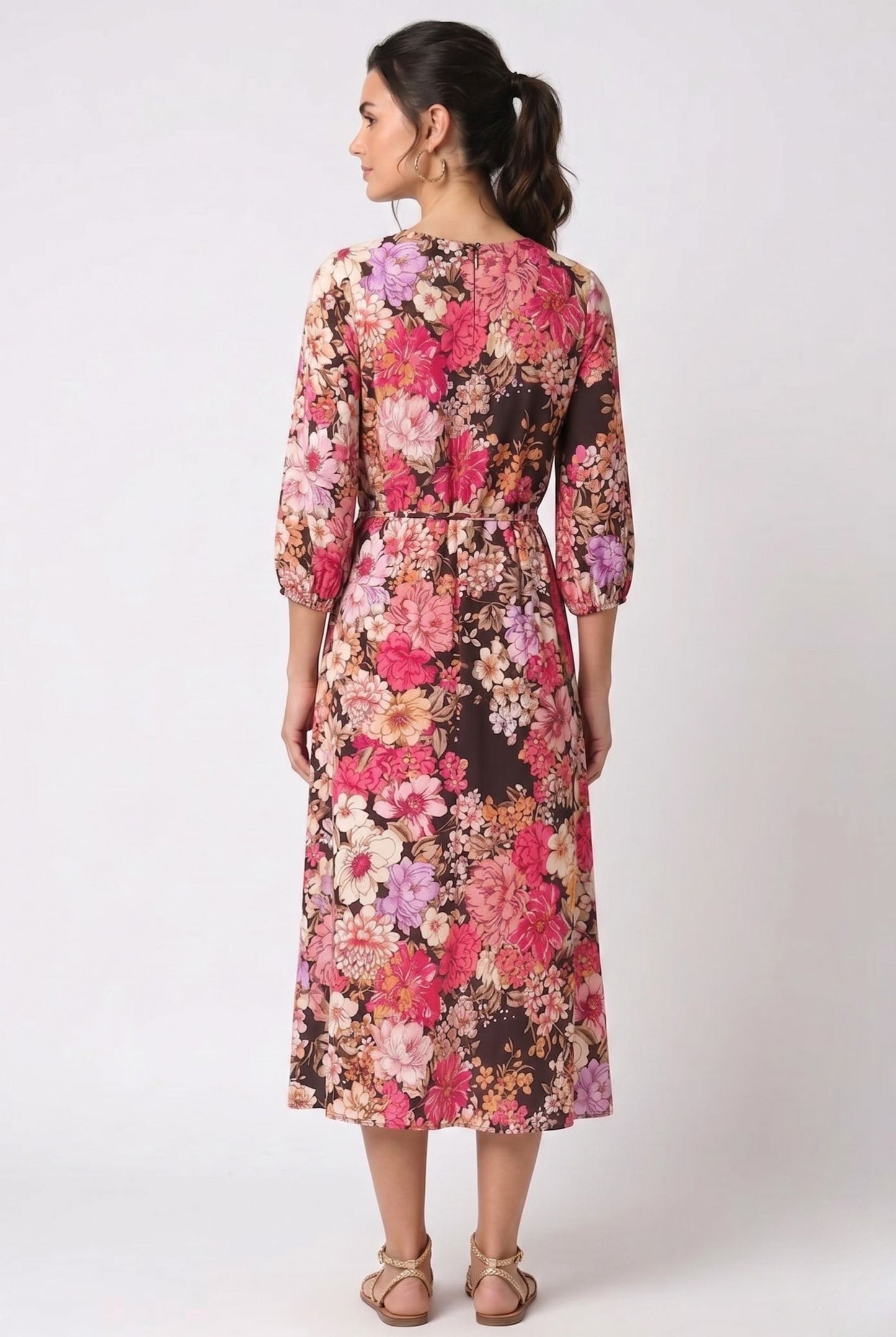 Robe Mi-Longue Élégante à Imprimé Floral Riche et Ceinture à Nouer