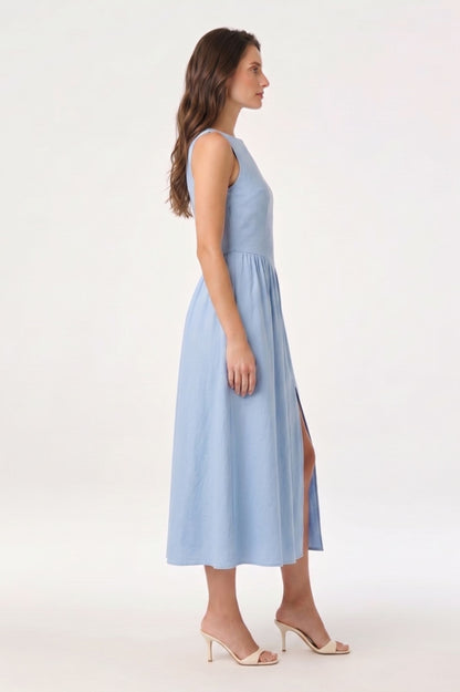 Robe Midi "Azur" Sans Manches – Bleu Ciel