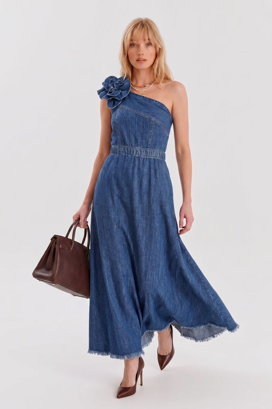 Robe Longue en Jean "Fleur d'Azur" – Coupe Asymétrique & Détail Couture
