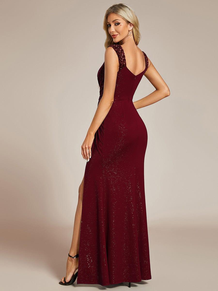 Robe de Soirée Élégante à Sequins avec Décolleté en V et Fente Haute