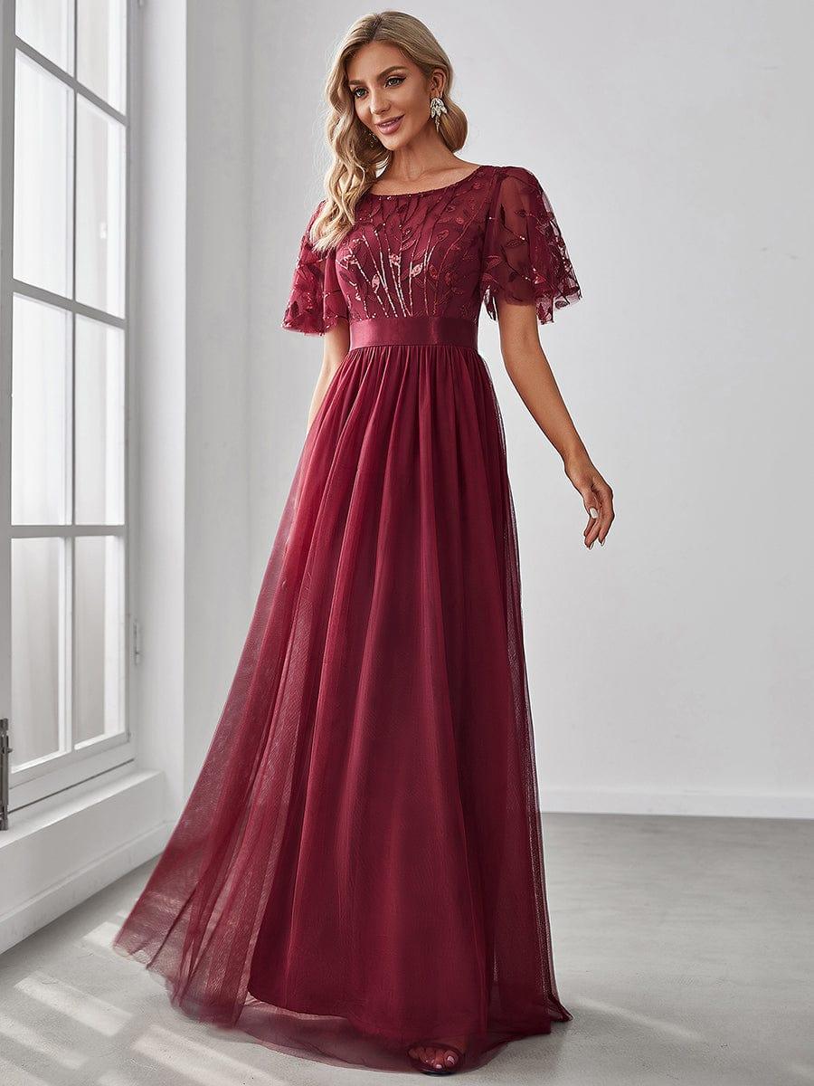 Robe longue de cérémonie à manches courtes avec broderie