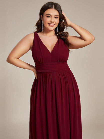 ever HUSH|V Neck Sleeveless Pleated Chiffon Evening Dress