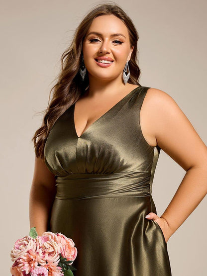 ever INDY|Sleeveless Empire Waist Satin Maxi Bridesmaid Dress With Pockets