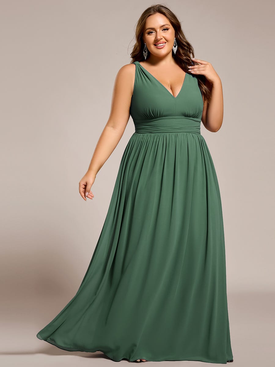 ever HUSH|V Neck Sleeveless Pleated Chiffon Evening Dress