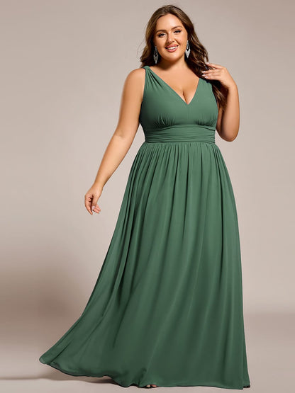 ever HUSH|V Neck Sleeveless Pleated Chiffon Evening Dress