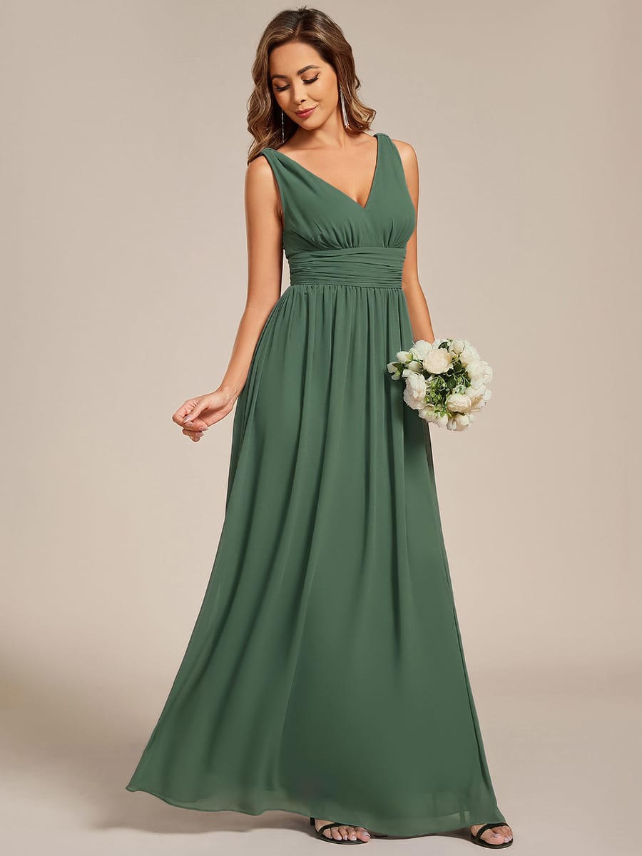 ever HUSH|V Neck Sleeveless Pleated Chiffon Evening Dress