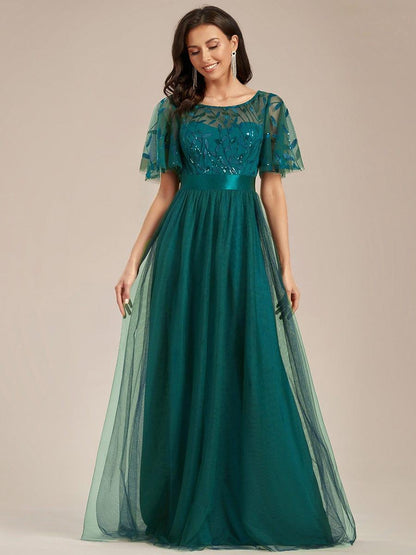 Robe longue de cérémonie à manches courtes avec broderie