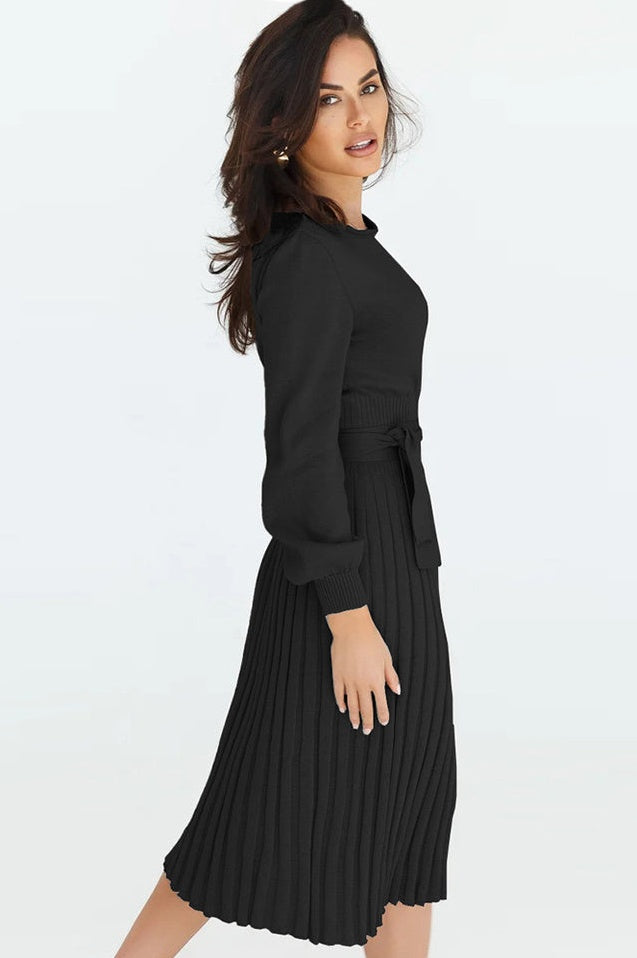 Robe Tricot Épousant à Manches Longues Brodée et Plissée