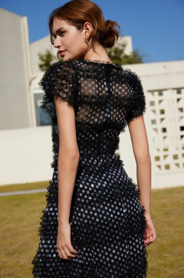 Robe Maxi en Tulle à Volants Superposés et Paillettes