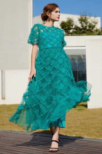 Robe Maximaliste à Volants en Tulle Taille Haute Opulente