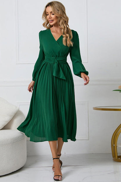 Robe V à Col en V avec Ceinture Plissée