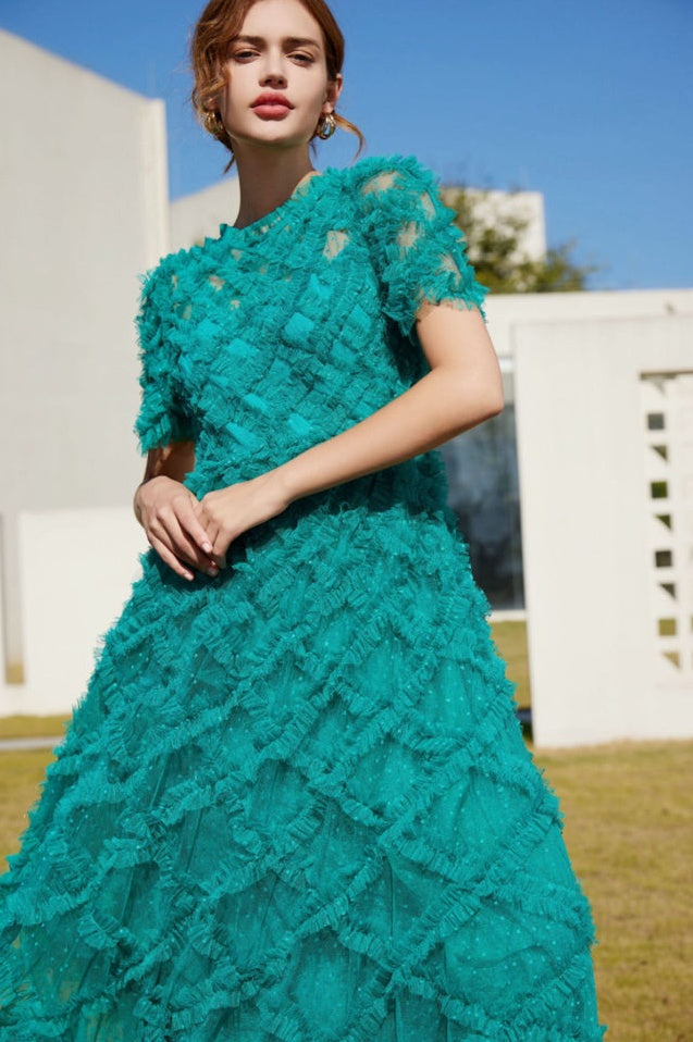 Robe Maximaliste à Volants en Tulle Taille Haute Opulente