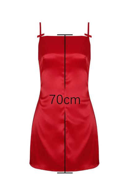 Robe Mini Évasée à Col Carré Délicat