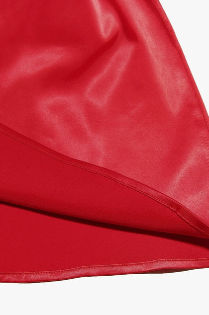 Robe Mini Évasée à Col Carré Délicat