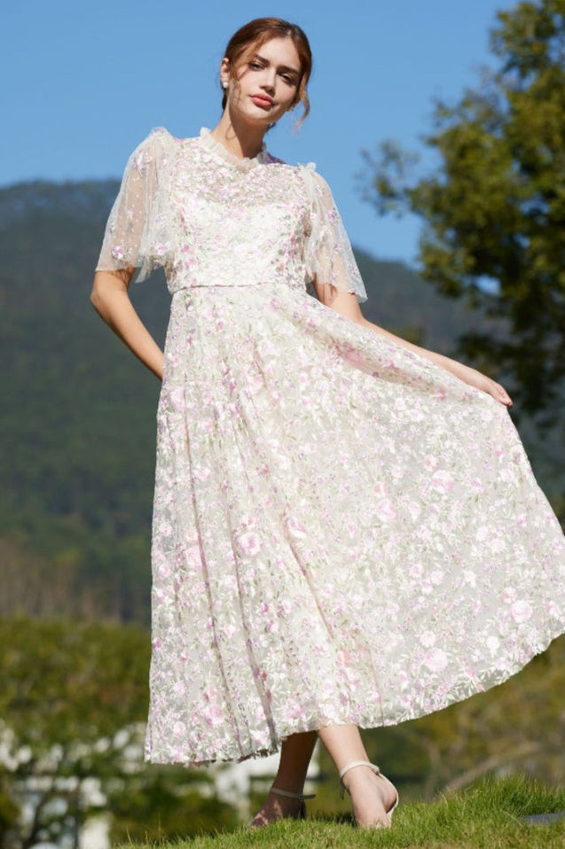 Robe Maxi En Tulle Brodée Opulente