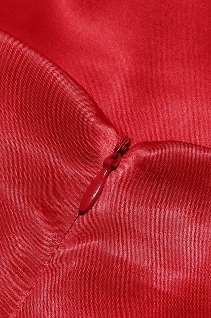Robe Mini Évasée à Col Carré Délicat