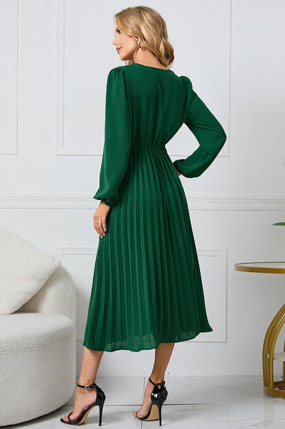 Robe V à Col en V avec Ceinture Plissée