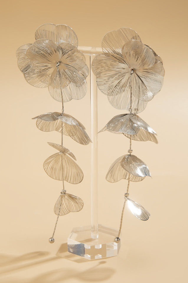 Ensemble de Boucles d'Oreilles et de Collier à Franges Florales