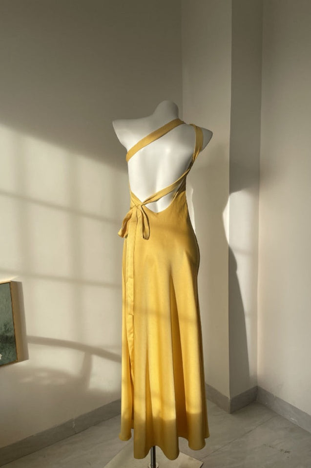 Robe Monique Évasée de Cérémonie Brodée